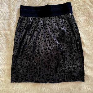 Guess sequin black skirt NWOT